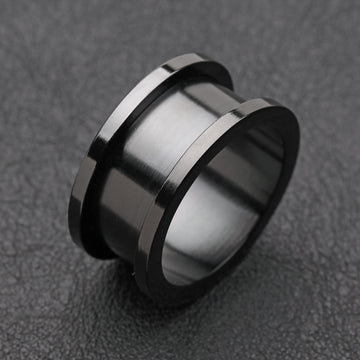 A Pair of Blackline Steel Screw-Fit Ear Gauge Tunnel Plug